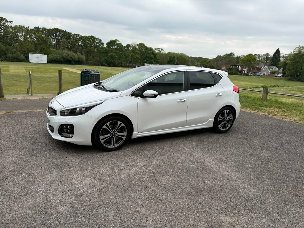 Kia Ceed 1.6 Crdi Gt-line S Hatchback Eur N200BTH White #3