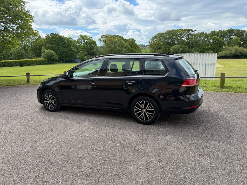 Volkswagen Golf 1.6 Tdi Se Nav Estate Euro 6 S EY67AYK Black #5