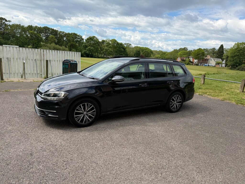 Volkswagen Golf 1.6 Tdi Se Nav Estate Euro 6 S EY67AYK Black #4