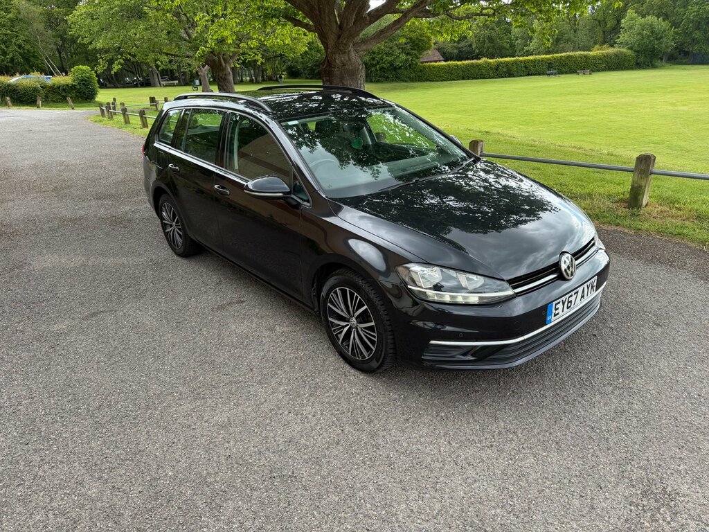 Volkswagen Golf 1.6 Tdi Se Nav Estate Euro 6 S Black