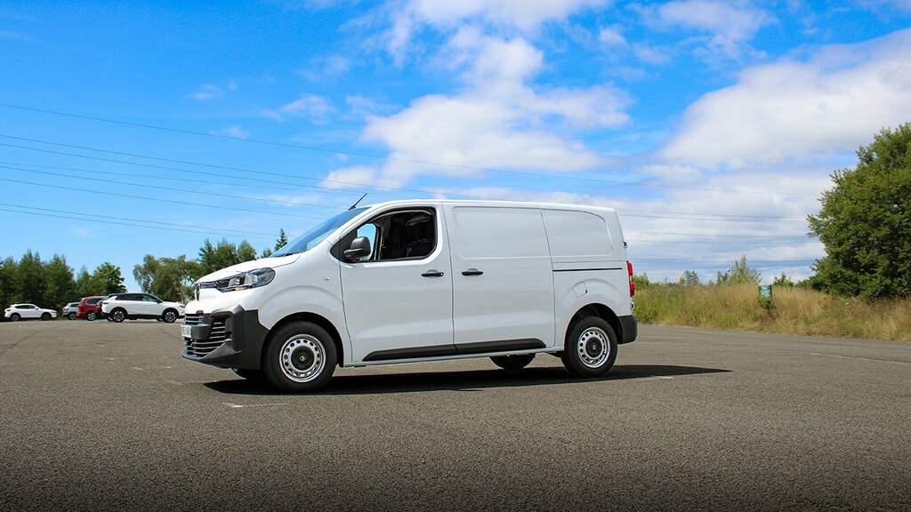 Citroen Dispatch M 1.5 Bluehdi 120 Ss Mt6driver #5