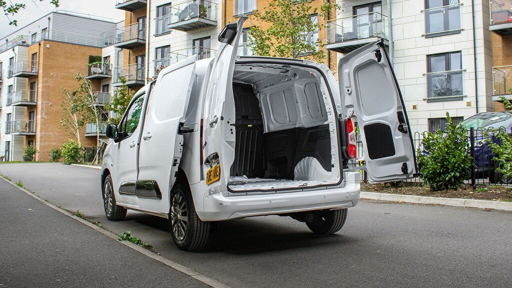 Citroen Berlingo XL Bluehdi 100 Ss 6 Speed Driver  #4