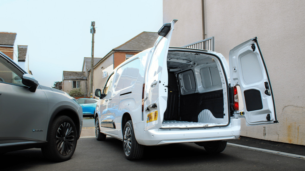 Citroen Berlingo M Bluehdi 100 Ss 6-Sp M 1000Driver  #6