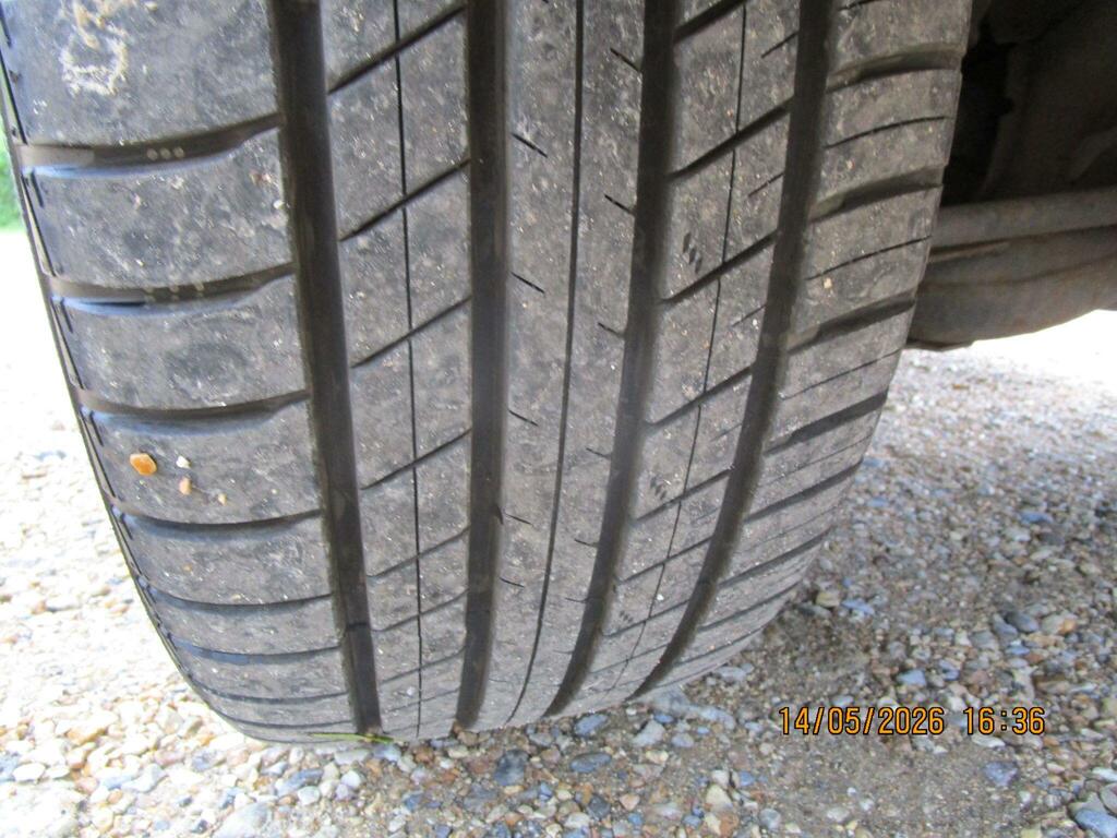 Land Rover Discovery 4 4 Black #31