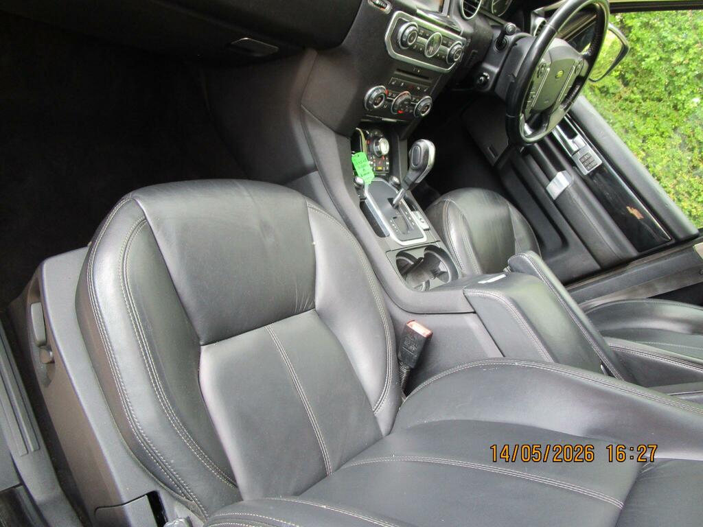 Land Rover Discovery 4 4 Black #3