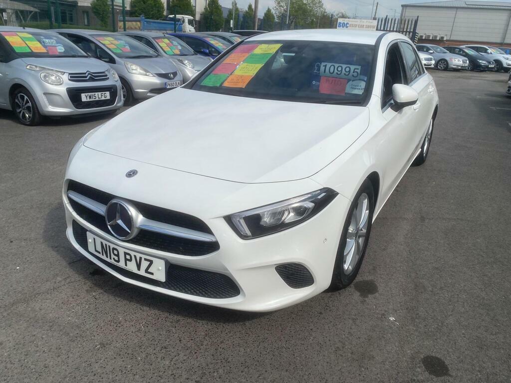 Mercedes-Benz A Class 1.5 A180d Sport Executive 7G-dct Euro 6 Ss LN19PVZ White #2