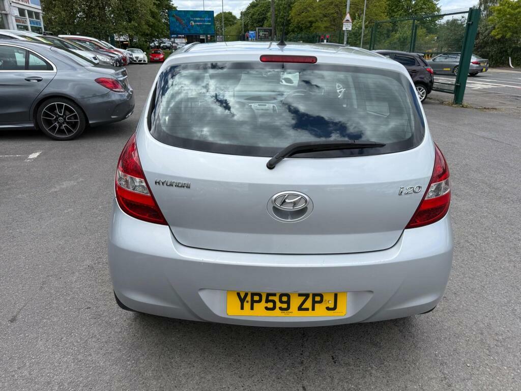 Hyundai I20 1.4 Comfort Euro 4 Silver #6