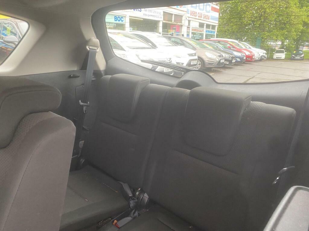 Toyota Corolla Verso Verso 1.8 Tr Multimode Black #22