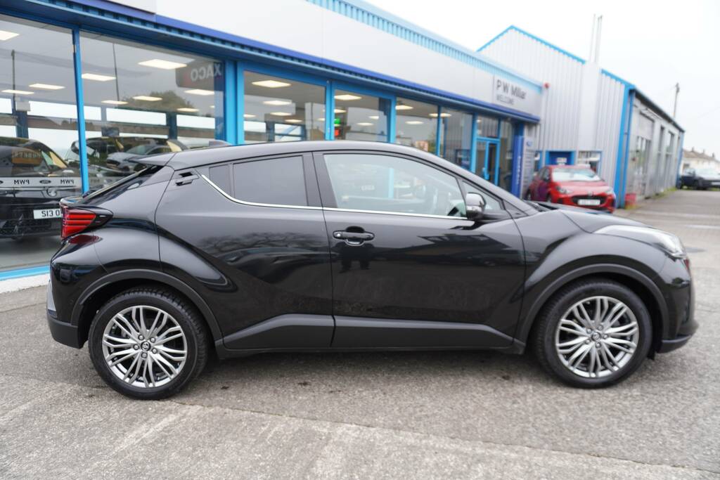 Toyota C-Hr 2.0 Vvt-h Excel Cvt Euro 6 Ss LO72SXR Black #2