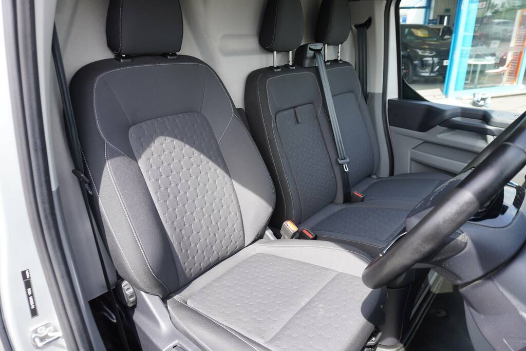 Ford Transit Custom 2.0 300 Ecoblue Limited L1 H1 Euro 6 Ss LG74RYC Silver #5