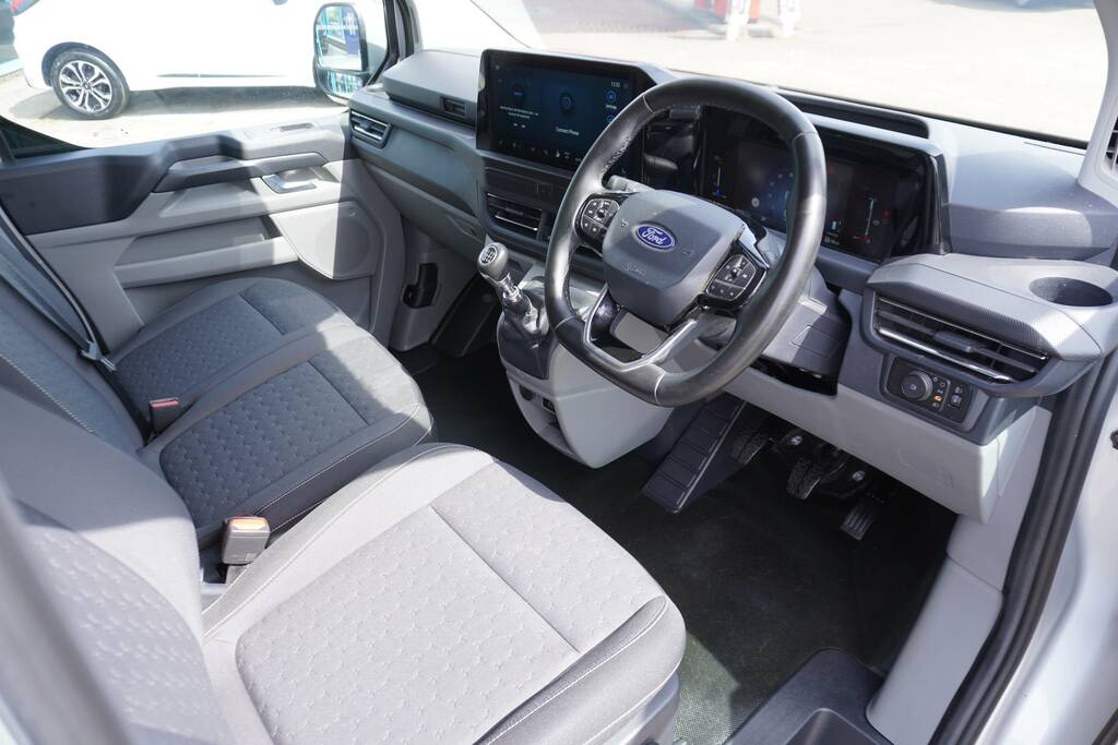 Ford Transit Custom 2.0 300 Ecoblue Limited L1 H1 Euro 6 Ss LG74RYC Silver #4