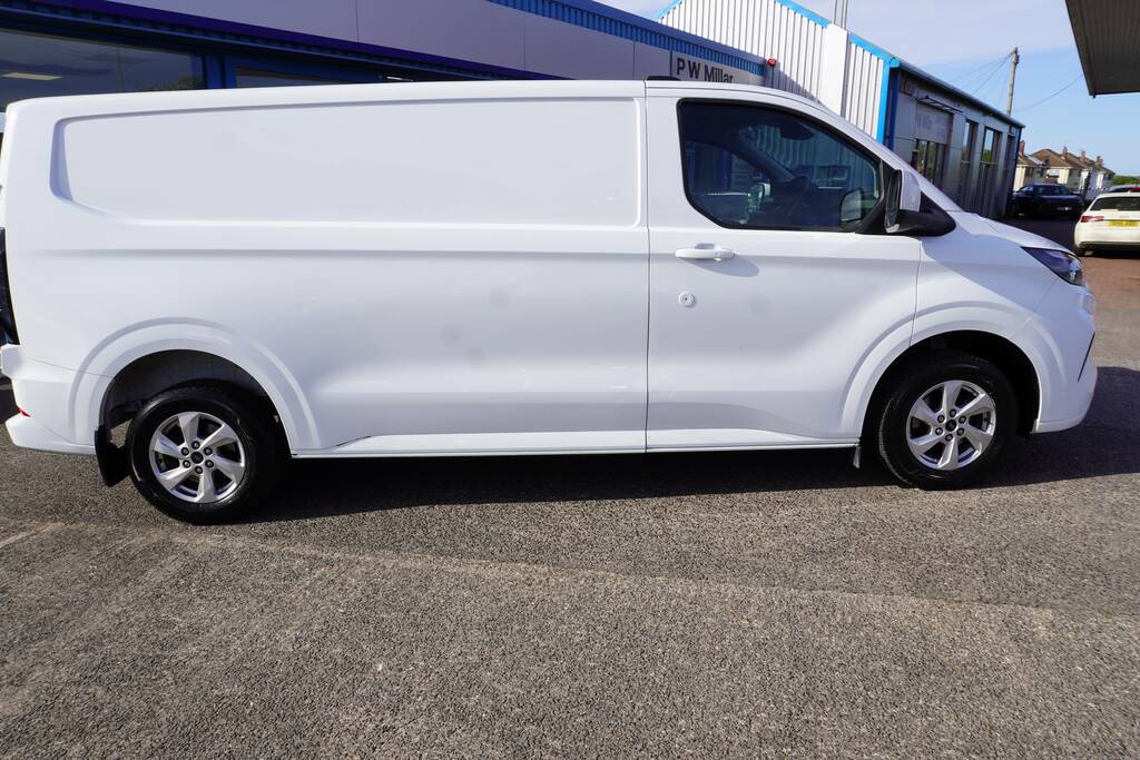 Ford Transit Custom 2.0 300 Ecoblue Limited L2 H1 Euro 6 Ss 5Dr, Lo LG73HES White #2