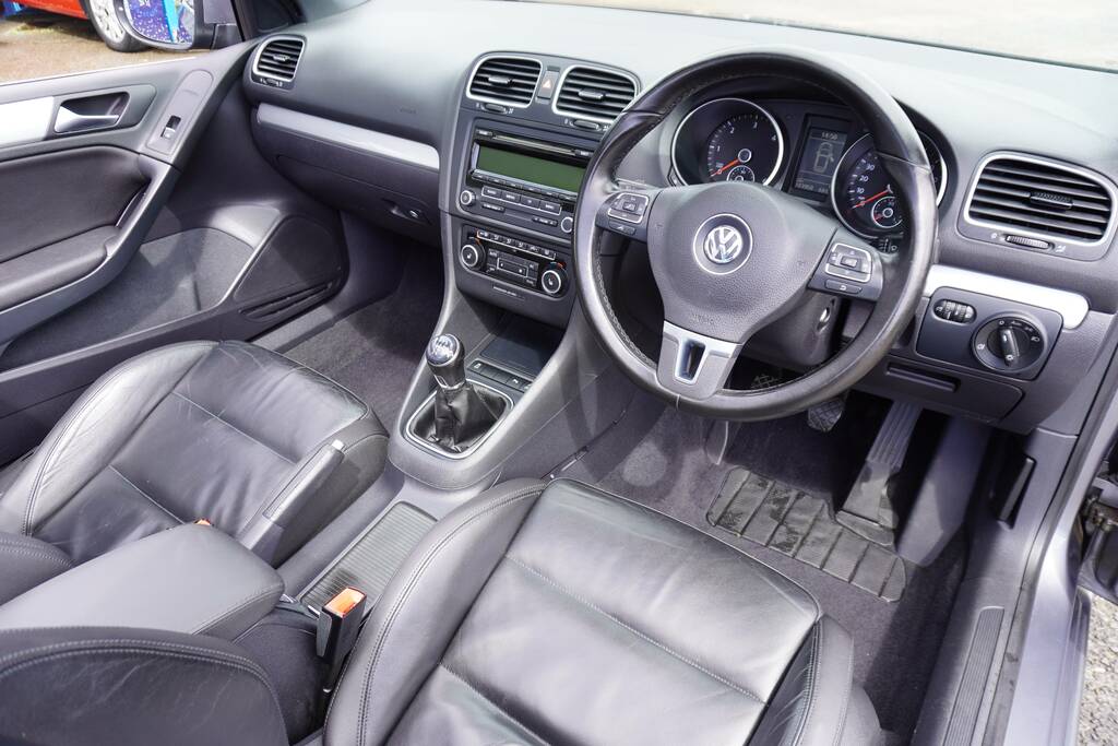 Volkswagen Golf 1.6 Tdi Bluemotion Tech S Cabriolet Euro 5 Ss 2 GL12LVC Grey #3