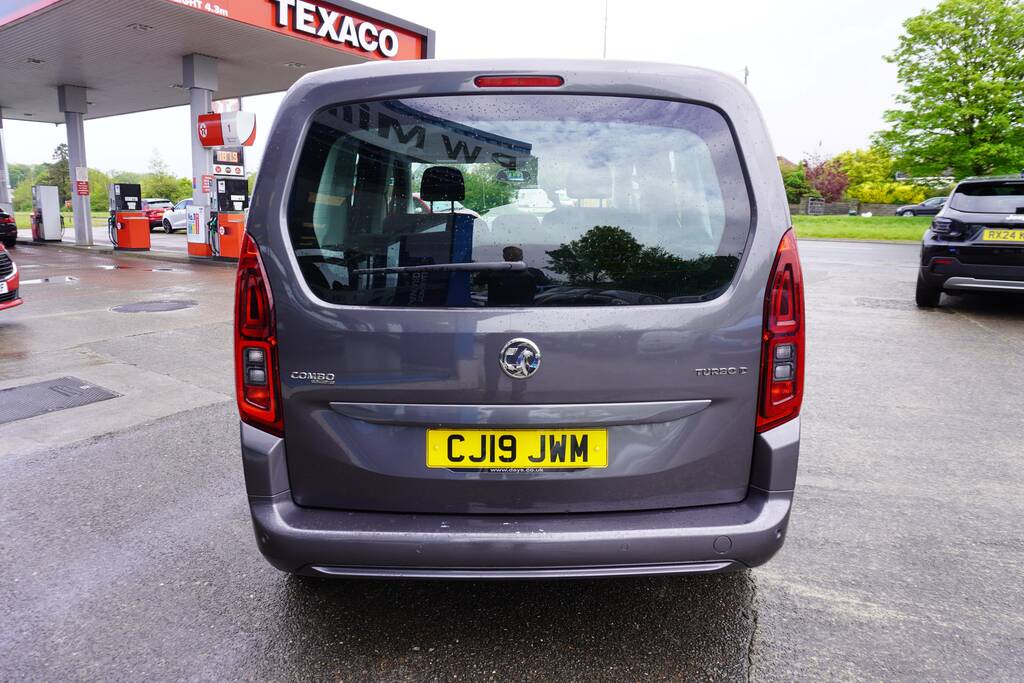 Vauxhall Combo Life 1.5 Turbo D Blueinjection Design Euro 6 Ss CJ19JWM Grey #4