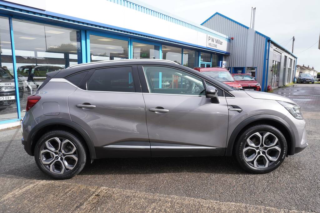 Renault Captur 1.6 E-tech 9.8Kwh Techno Euro 6 Ss AK23MHN Grey #2