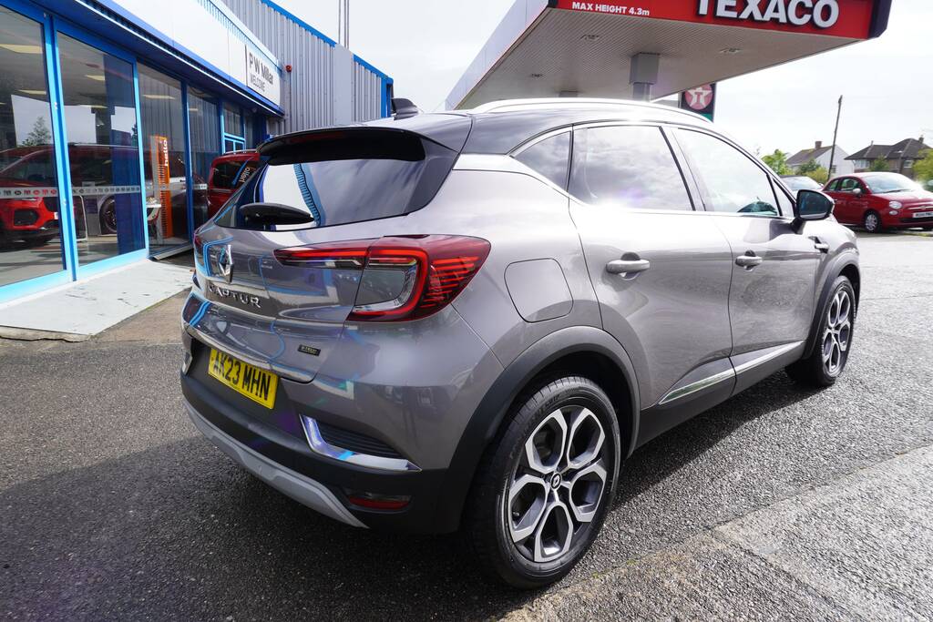 Renault Captur 1.6 E-tech 9.8Kwh Techno Euro 6 Ss AK23MHN Grey #3