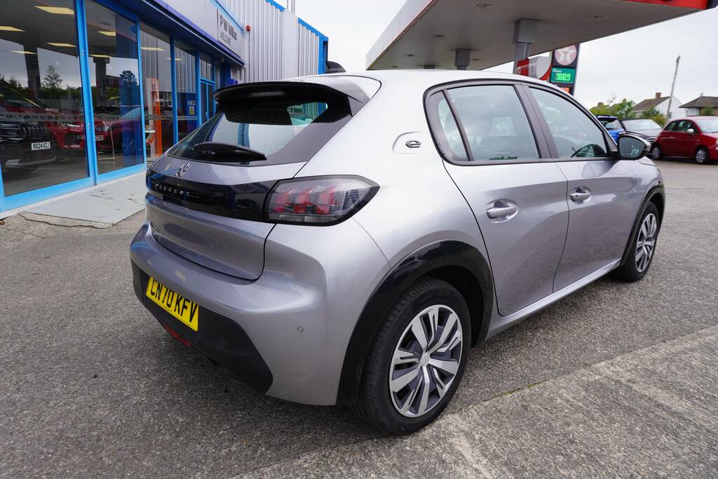Peugeot e-208 50Kwh Active Hatchback 136 Ps Grey #3