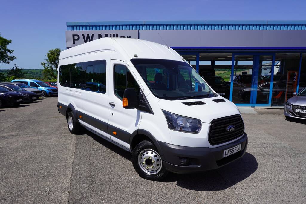Ford Transit Custom 2.2 Tdci 460 Hdt Trend Minibus L White