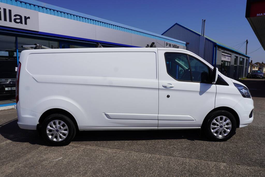 Ford Transit Custom 2.0 300 Ecoblue Limited L2 H1 Euro 6 5Dr, Long Whe YM19NAE White #2