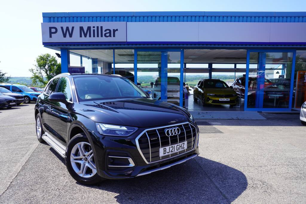 Audi Q5 2.0 Tfsi 45 Sport S Tronic Quattro Euro 6 Ss Black