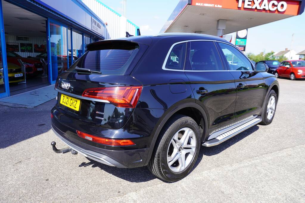 Audi Q5 2.0 Tfsi 45 Sport S Tronic Quattro Euro 6 Ss BJ21GHZ Black #3