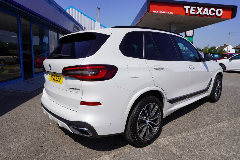 BMW X5 3.0 30D Mht M Sport Xdrive Euro 6 Ss VF21EZV White #3
