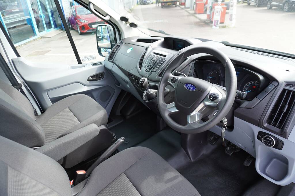 Ford Transit Custom 2.2 Tdci 460 Hdt Minibus L4 H3 White #4