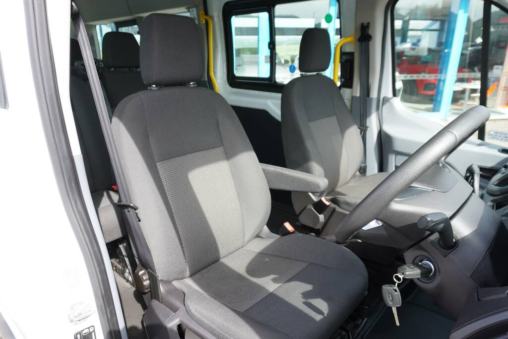 Ford Transit Custom 2.2 Tdci 460 Hdt Minibus L4 H3 White #6