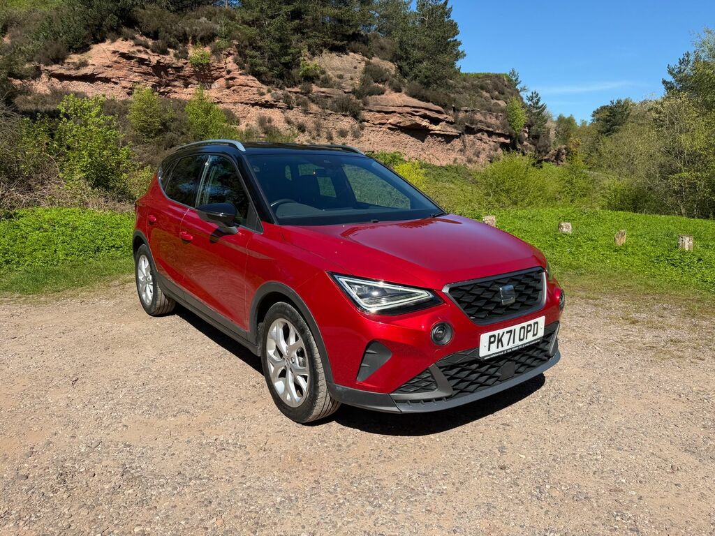 Seat Arona Tsi Fr Suv PK71OPD Red #2
