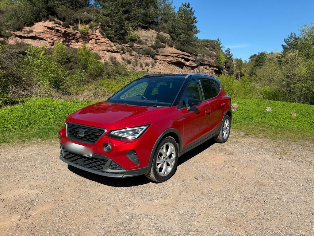 Seat Arona Tsi Fr Suv Red