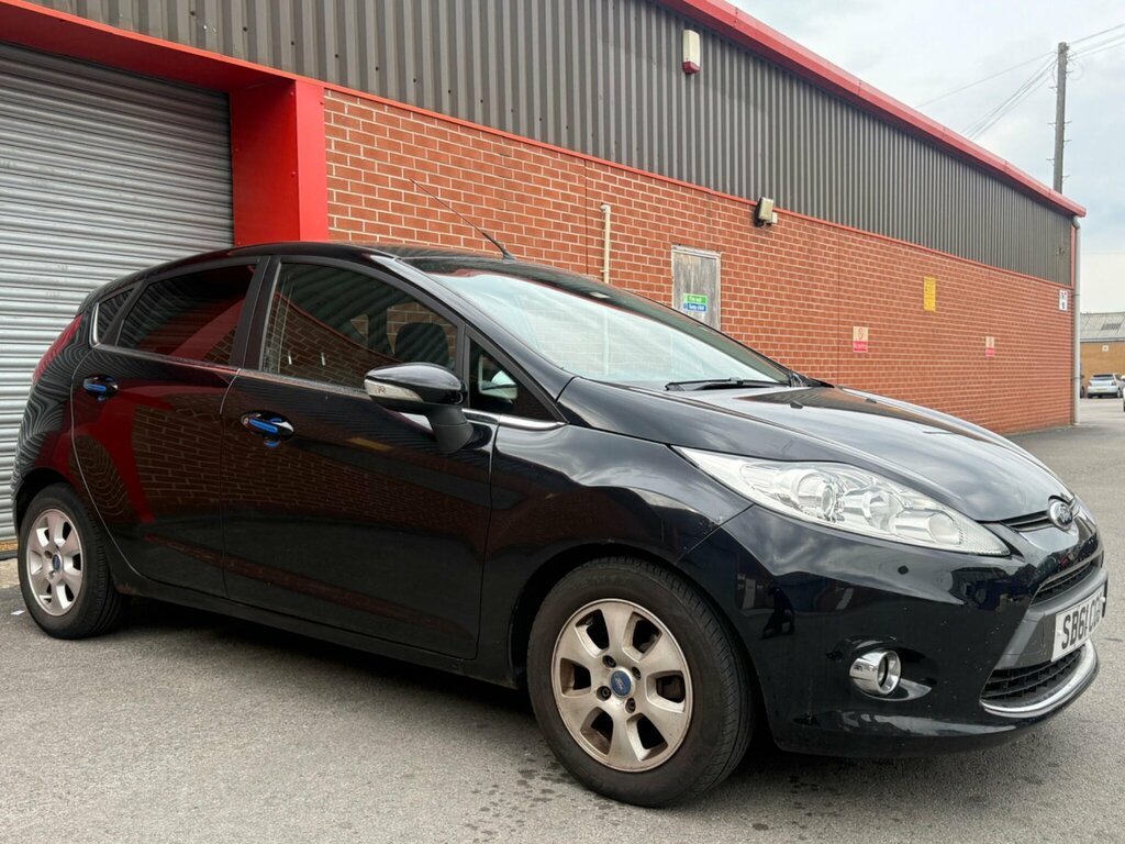 Ford Fiesta 1.6 Tdci Econetic Dpf Zetec Black