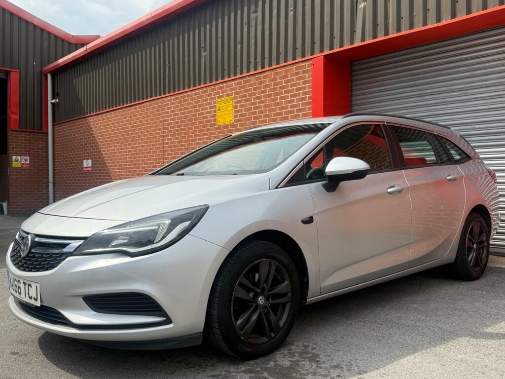 Vauxhall Astra 1.6 Cdti Tech Line Sports Tourer Euro 6 KU66TCJ Silver #5