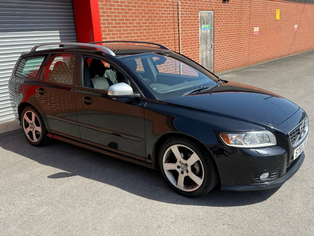 Volvo V50 1.6 D2 R-design Edition Euro 5 Black #2