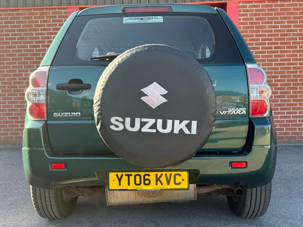 Suzuki Grand Vitara 2L Null Black #26