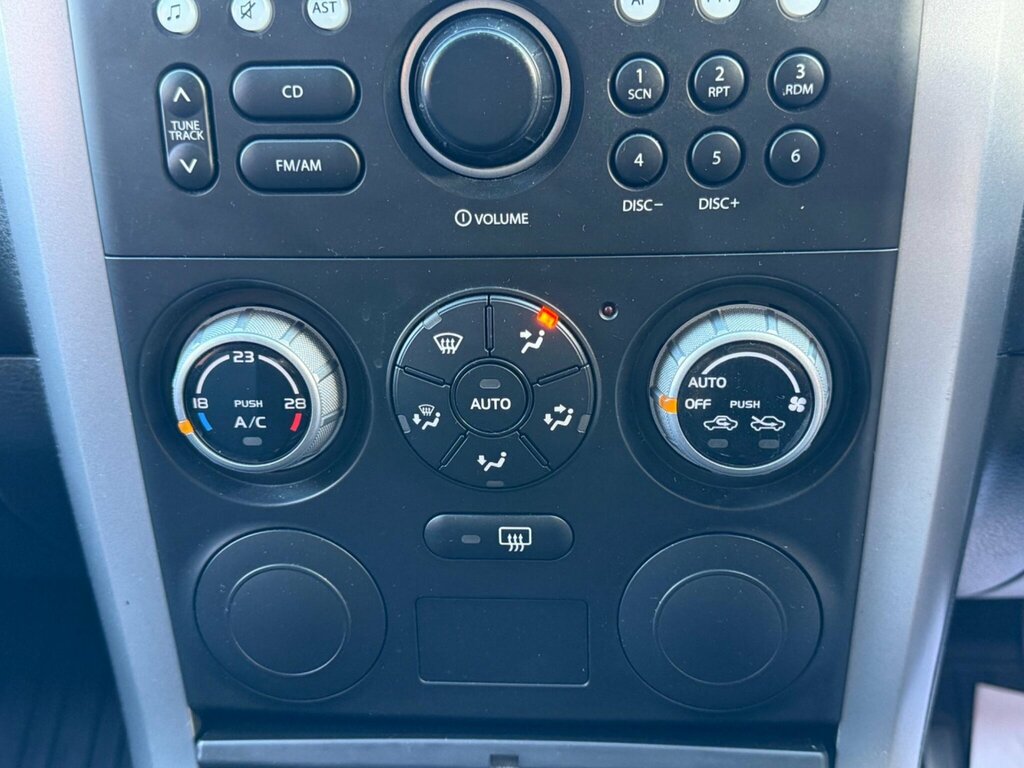 Suzuki Grand Vitara 2L Null Black #15