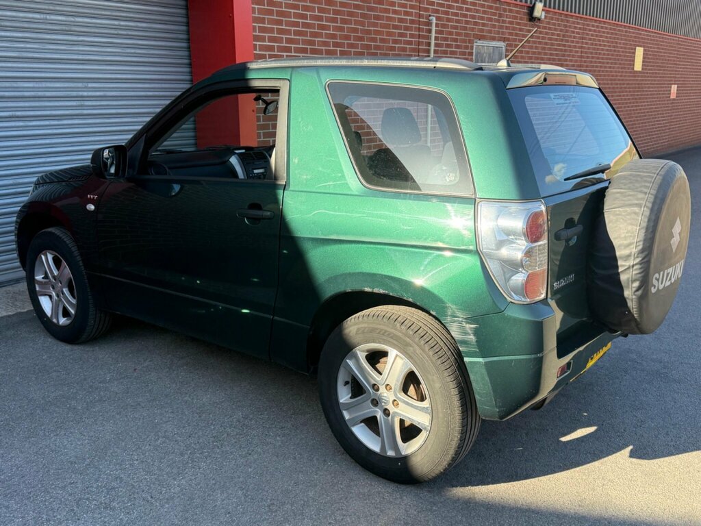Suzuki Grand Vitara 2L Null Black #29