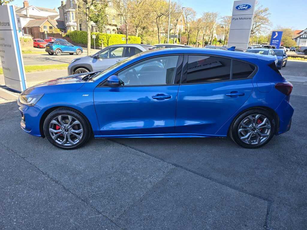 Ford Focus 1.0T Ecoboost St-line Hatchback PF23OES Blue #4