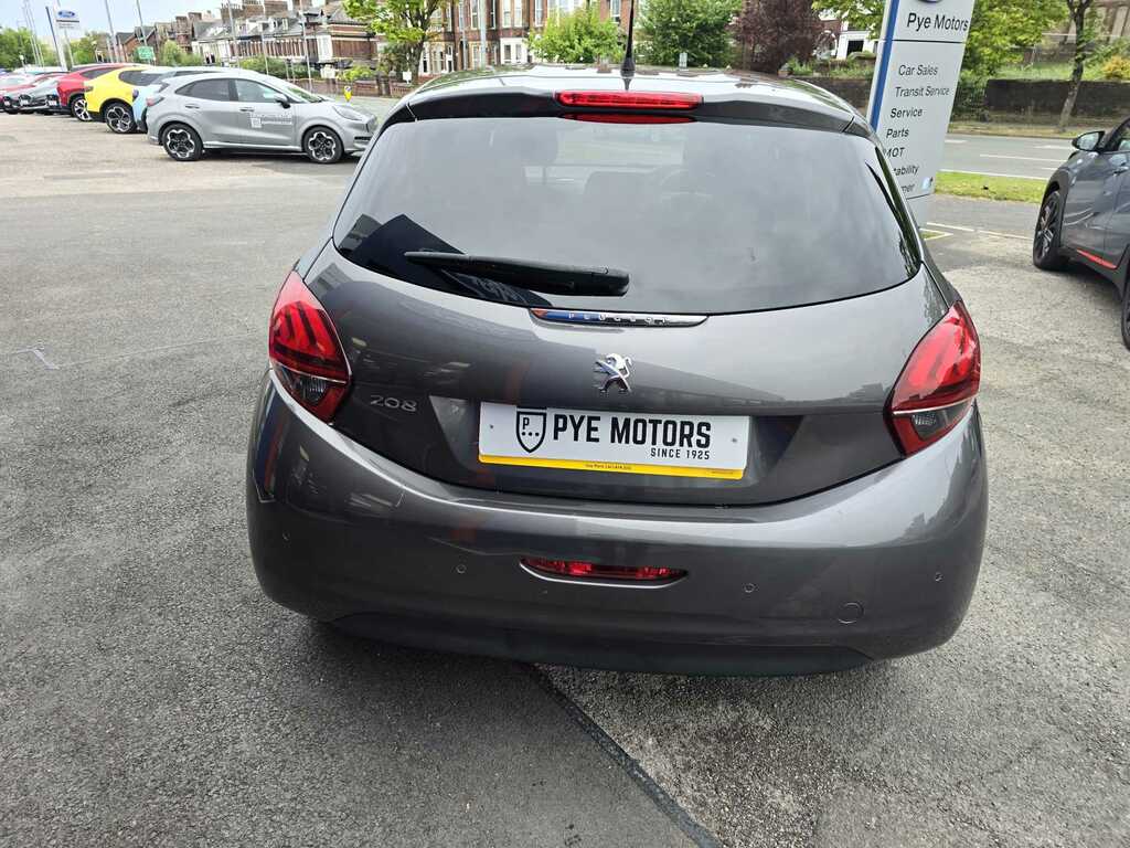 Peugeot 208 1.2 Puretech 82 Signature Start Stop PE69EFD Grey #6
