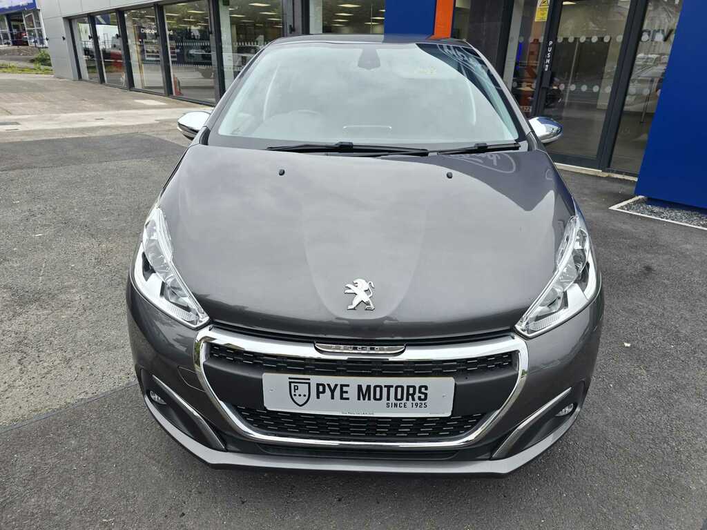 Peugeot 208 1.2 Puretech 82 Signature Start Stop PE69EFD Grey #2