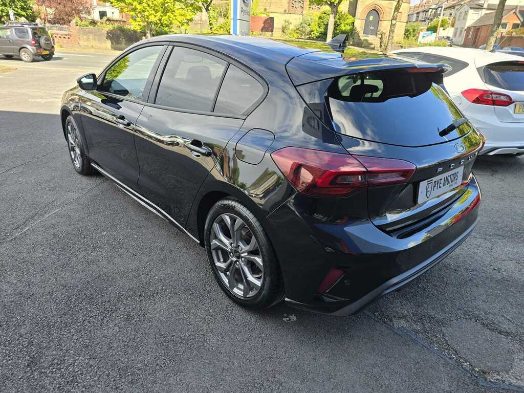 Ford Focus 1.0T Ecoboost St-line Hatchback PK23BFJ Black #4