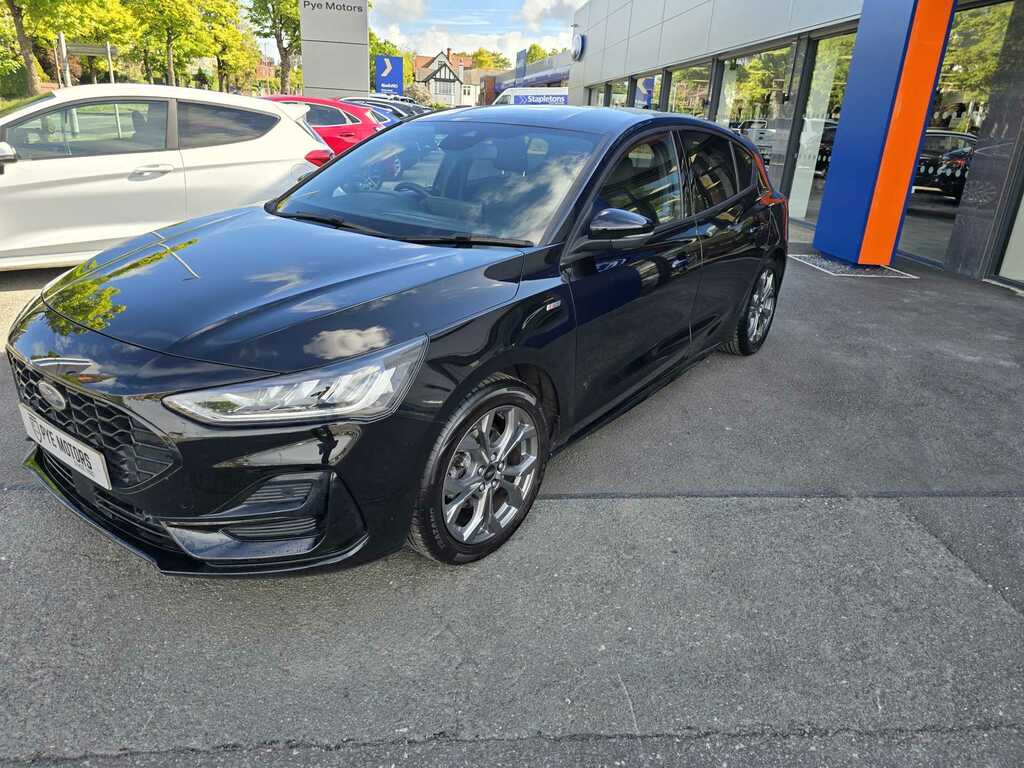 Ford Focus 1.0T Ecoboost St-line Hatchback PK23BFJ Black #2