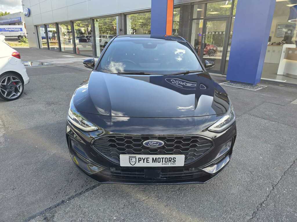 Ford Focus 1.0T Ecoboost St-line Hatchback Black