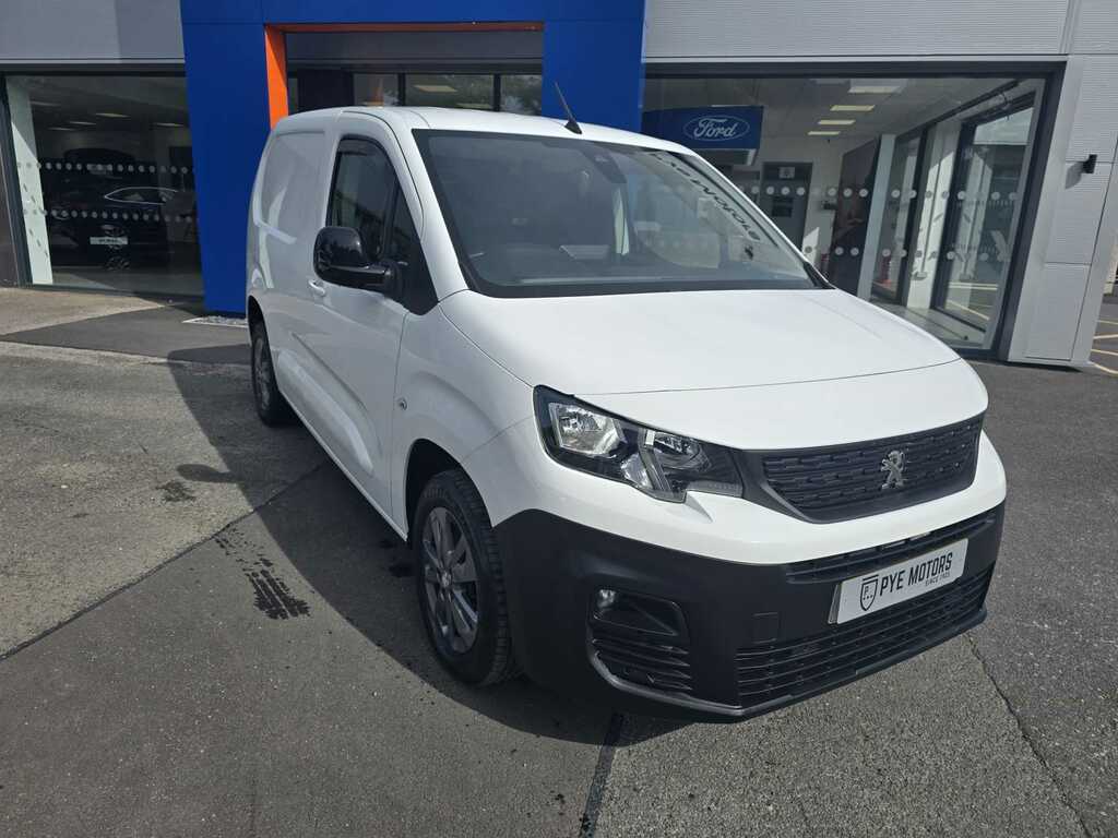 Peugeot Partner Asphalt Premium 1.5 Hdi White