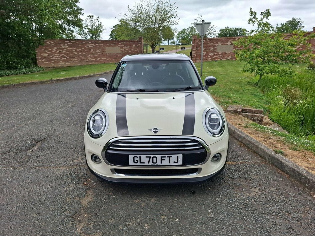 Mini Hatch 1.5 Cooper Exclusive Steptronic Euro 6 Ss GL70FTJ White #4