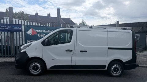 Vauxhall Vivaro 1.6 Cdti 2900 FC16TZR White #4