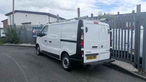 Vauxhall Vivaro 1.6 Cdti 2900 FC16TZR White #5