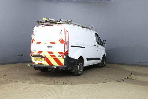 Ford Transit Custom 2.0 320 Ecoblue LD18VTP White #5