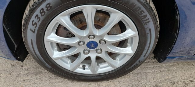 Ford Mondeo 1.5 Tdci Econetic Zetec Hatchback Manua BL66VWG Blue #5
