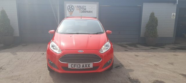 Ford Fiesta 1.25 Zetec Hatchback Euro 5 82 CF13AXX Red #4