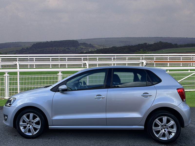 Volkswagen Polo Match Silver #4